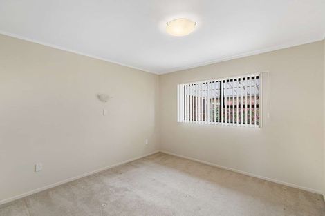 Photo of property in 178b Centreway Road, Orewa, 0931