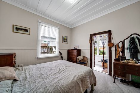 Photo of property in 72 King Street, Opunake, 4616