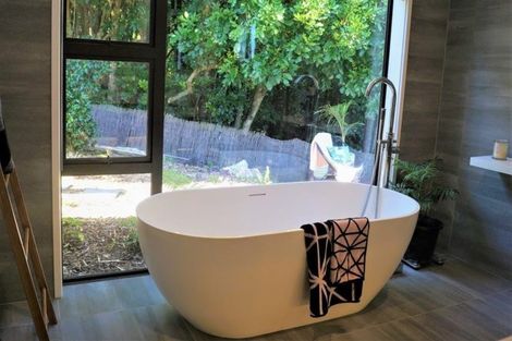 Photo of property in 9 Tui Crescent, Waikanae, 5036