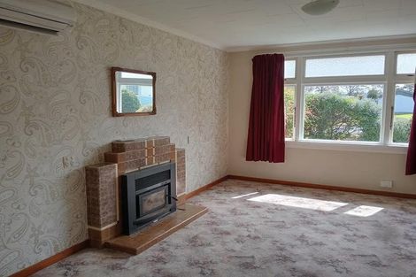 Photo of property in 13 Sneyd Street, Tuatapere, 9620