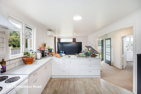 Photo of property in 283 Kimbolton Road, Feilding, 4702