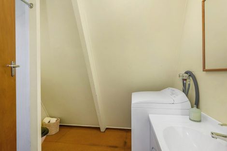 Photo of property in 7 Pearce Place, Kinloch, Taupo, 3377