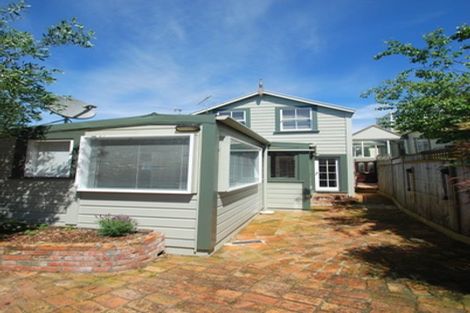 Photo of property in 8 Saint Mary Street, Thorndon, Wellington, 6011