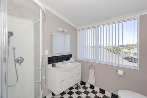Photo of property in 150 Perth Street, Holmes Hill, Oamaru, 9401