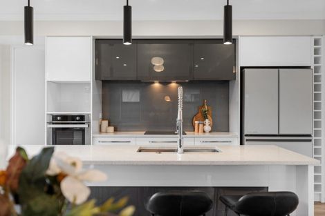 Photo of property in 10 Sorrel Gate, Halswell, Christchurch, 8025