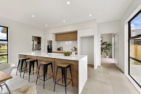 Photo of property in 47 Angiangi Crescent, Beachlands, Auckland, 2018