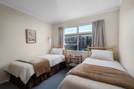 Photo of property in 7 Reeves Road, Acacia Bay, Taupo, 3330