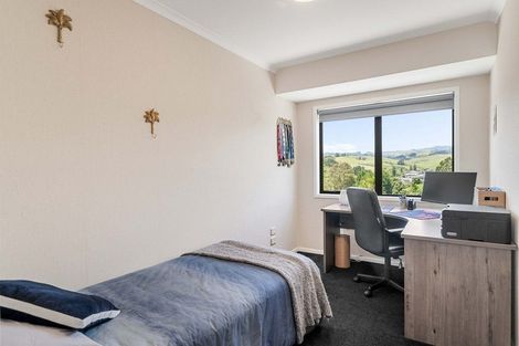 Photo of property in 37 Marire Drive, Ohauiti, Tauranga, 3112