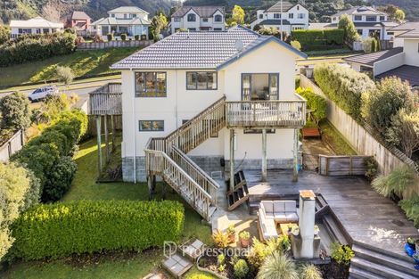 Photo of property in 28 Kirton Drive, Riverstone Terraces, Upper Hutt, 5018