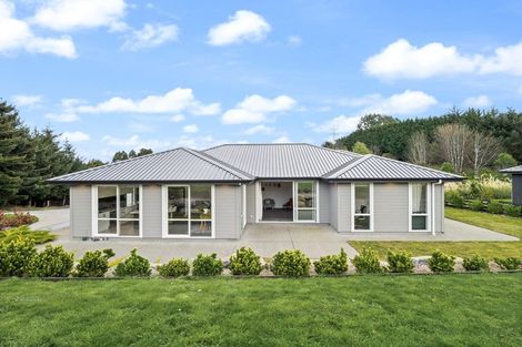 Photo of property in 16 Redwoods Lane, Helensburgh, Dunedin, 9010