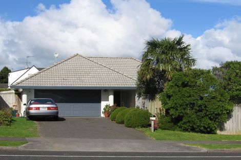 Photo of property in 69 Eugenia Rise, Totara Heights, Auckland, 2105