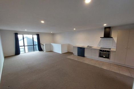 Photo of property in 3/75 Thackeray Place, Waltham, Christchurch, 8023