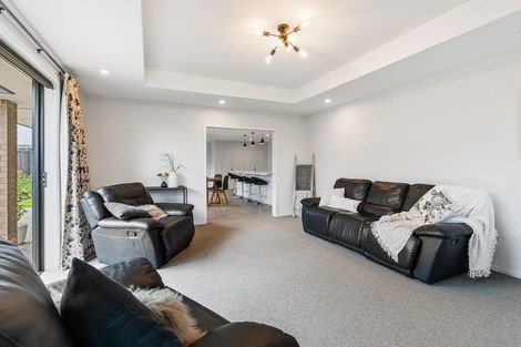 Photo of property in 16 Carrick Place, Mosgiel, 9024