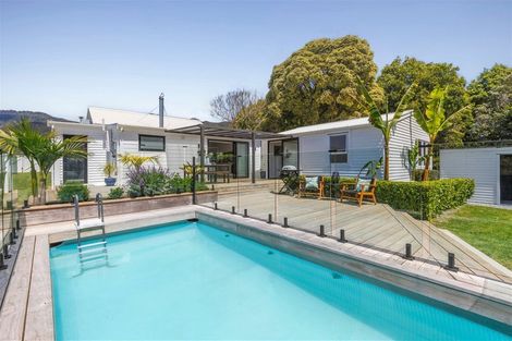 Photo of property in 1 Lansdowne Street, Clifton, Takaka, 7183