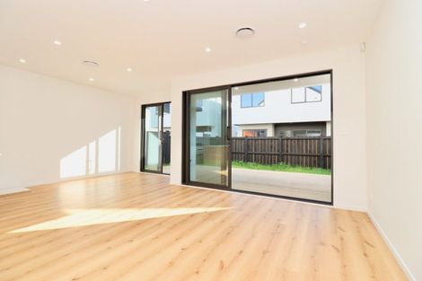 Photo of property in 12 Murray Grey Lane, Karaka, 2580
