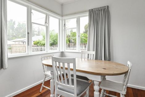 Photo of property in 205 Kenilworth Road, Mayfair, Hastings, 4122