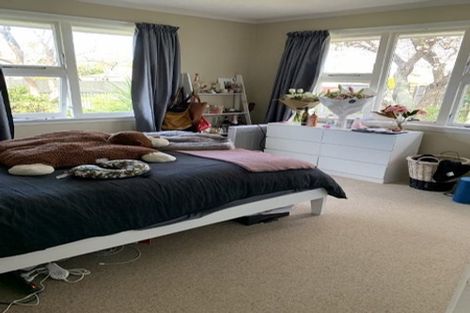 Photo of property in 10 Beatrice Place, Avonhead, Christchurch, 8042