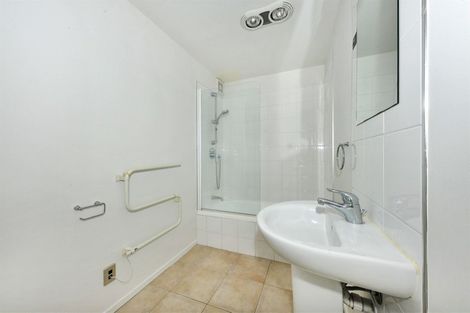 Photo of property in 8/25 Hastings Street West, Sydenham, Christchurch, 8023