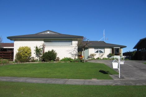 Photo of property in 53 Rennie Avenue, Milson, Palmerston North, 4414