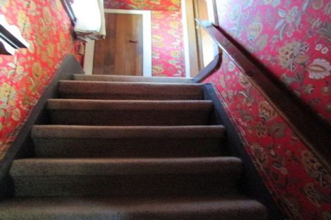 Photo of property in 36 Voelas Road, Lyttelton, 8082