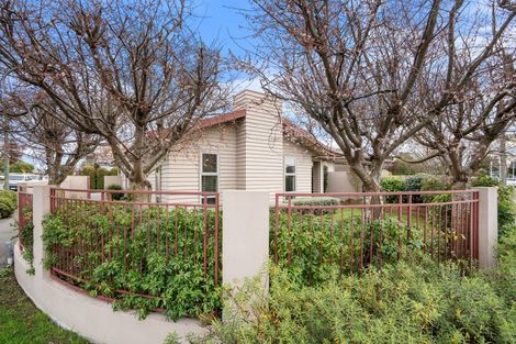 Photo of property in 37 Frank Street, Papanui, Christchurch, 8053