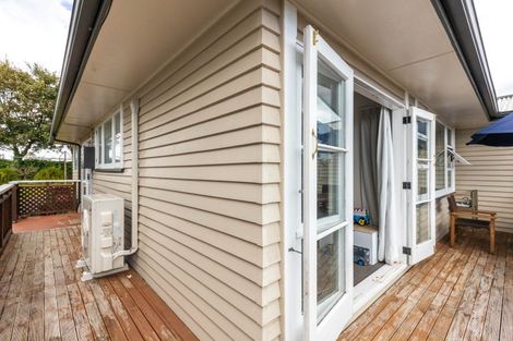 Photo of property in 61 Clawton Street, Westown, New Plymouth, 4310