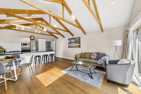 Photo of property in 39 Normanby Street, Newtown, Wellington, 6021