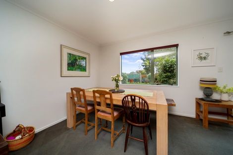 Photo of property in 26 Carthew Street, Okato, 4335
