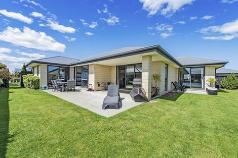 Photo of property in 41 Beaumont Drive, Rolleston, 7614