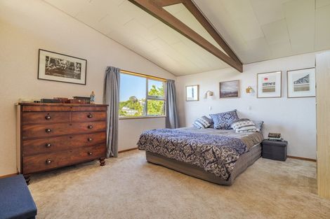 Photo of property in 4 Winston Place, Kew, Dunedin, 9012