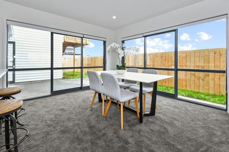 Photo of property in 4 Kaitiaki Drive, Clarks Beach, 2122