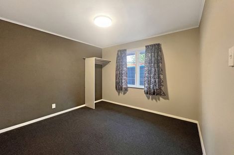 Photo of property in 2/1068 Fergusson Drive, Clouston Park, Upper Hutt, 5018