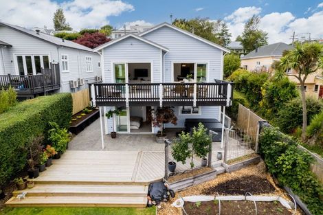 Photo of property in 25 Wales Street, Maori Hill, Dunedin, 9010