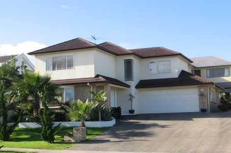 Photo of property in 18 Santa Ana Drive, Dannemora, Auckland, 2016