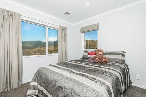 Photo of property in 3 Gatley Grove, Churton Park, Wellington, 6037