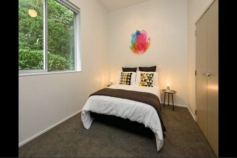 Photo of property in 8/2 Onslow Road, Khandallah, Wellington, 6035