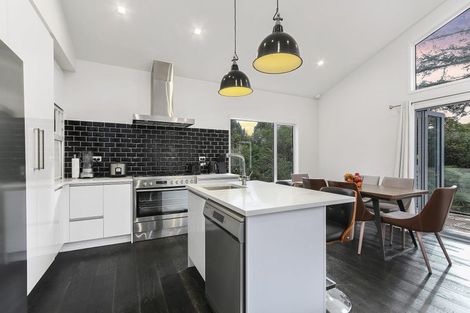 Photo of property in 625a Swanson Road, Swanson, Auckland, 0612