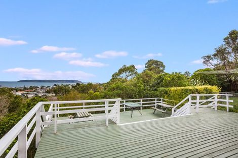 Photo of property in 6 De Castro Place, Titahi Bay, Porirua, 5022