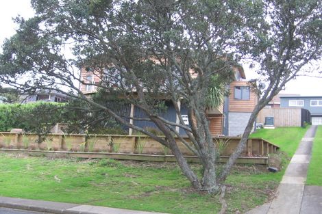 Photo of property in 8 Montrose Terrace, Mairangi Bay, Auckland, 0630