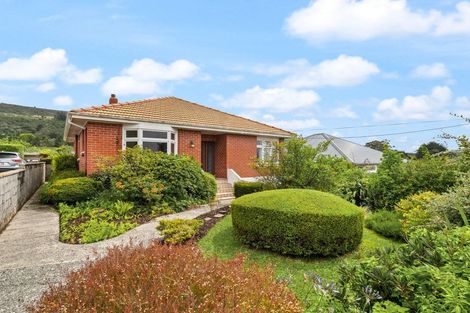 Photo of property in 16 Derwent Street, Helensburgh, Dunedin, 9010