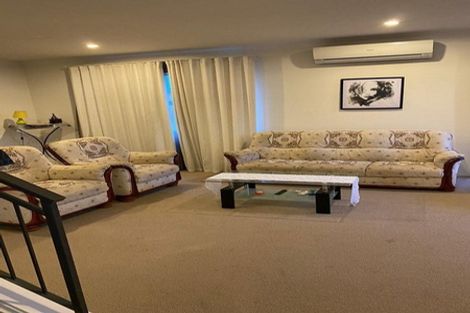 Photo of property in 5 Mccathie Drive, Flat Bush, Auckland, 2019