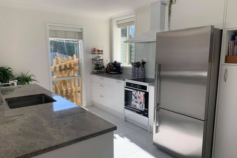 Photo of property in 200 Keyes Road, New Brighton, Christchurch, 8083