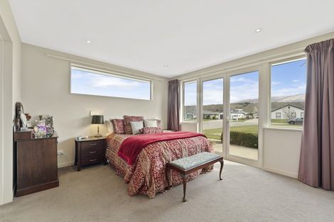 Photo of property in 3 De Bettencor Place, Mount Pisa, Cromwell, 9383