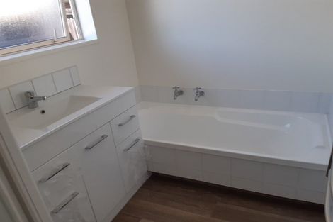 Photo of property in 60a Halswell Road, Hillmorton, Christchurch, 8025