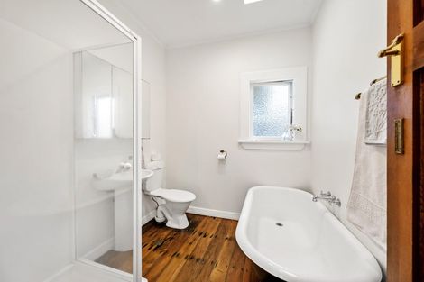 Photo of property in 7 Akatea Street, Berhampore, Wellington, 6023