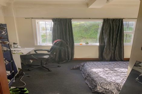 Photo of property in Elms Court Flats, 2/367 The Terrace, Te Aro, Wellington, 6011