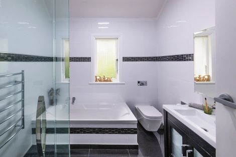 Photo of property in 103 Upland Road, Kelburn, Wellington, 6012