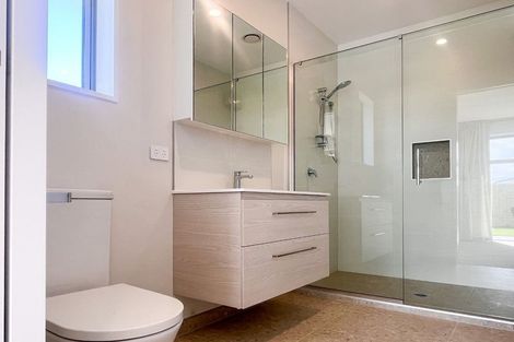 Photo of property in 29 Selfe Crescent, Burwood, Christchurch, 8083