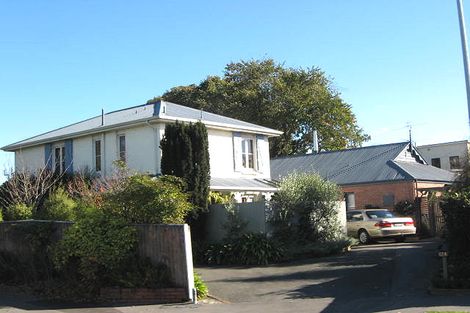 Photo of property in 2/12 Chislehurst Place, Bryndwr, Christchurch, 8052