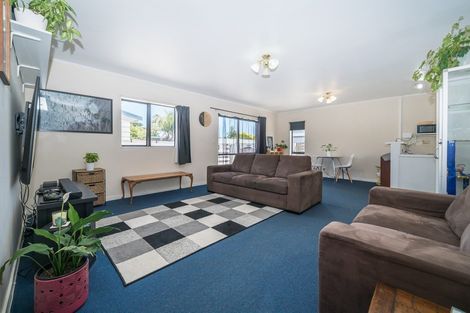 Photo of property in 7 Athena Grove, Highbury, Palmerston North, 4412